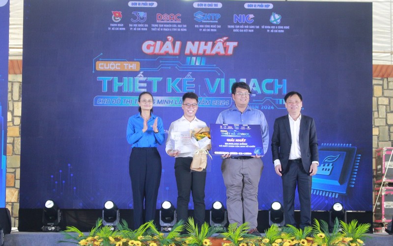 Giải Nhất Cuộc Thi Thiết Kế Vi Mạch TP.HCM: RISC-V Tạo Dấu Ấn Đột Phá